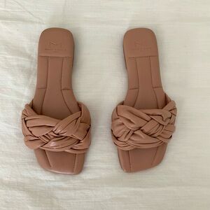 Marc Fisher Sandals